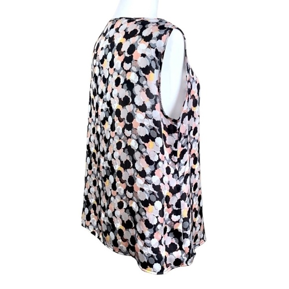 Notations Sleeveless Blouse - Picture 6 of 9